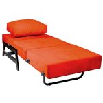 مبل تخت شو تيام در حالت باز شده و تخت خواب به رنگ نارنجی در پس زمينه سفيد.
