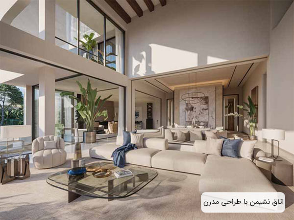 اتاق نشيمن با طراحي به سبک مدرن و لوکس با ترکيب رنگ روشن و پنجره هاي ديواري بزرگ و نورگيري مناسب.